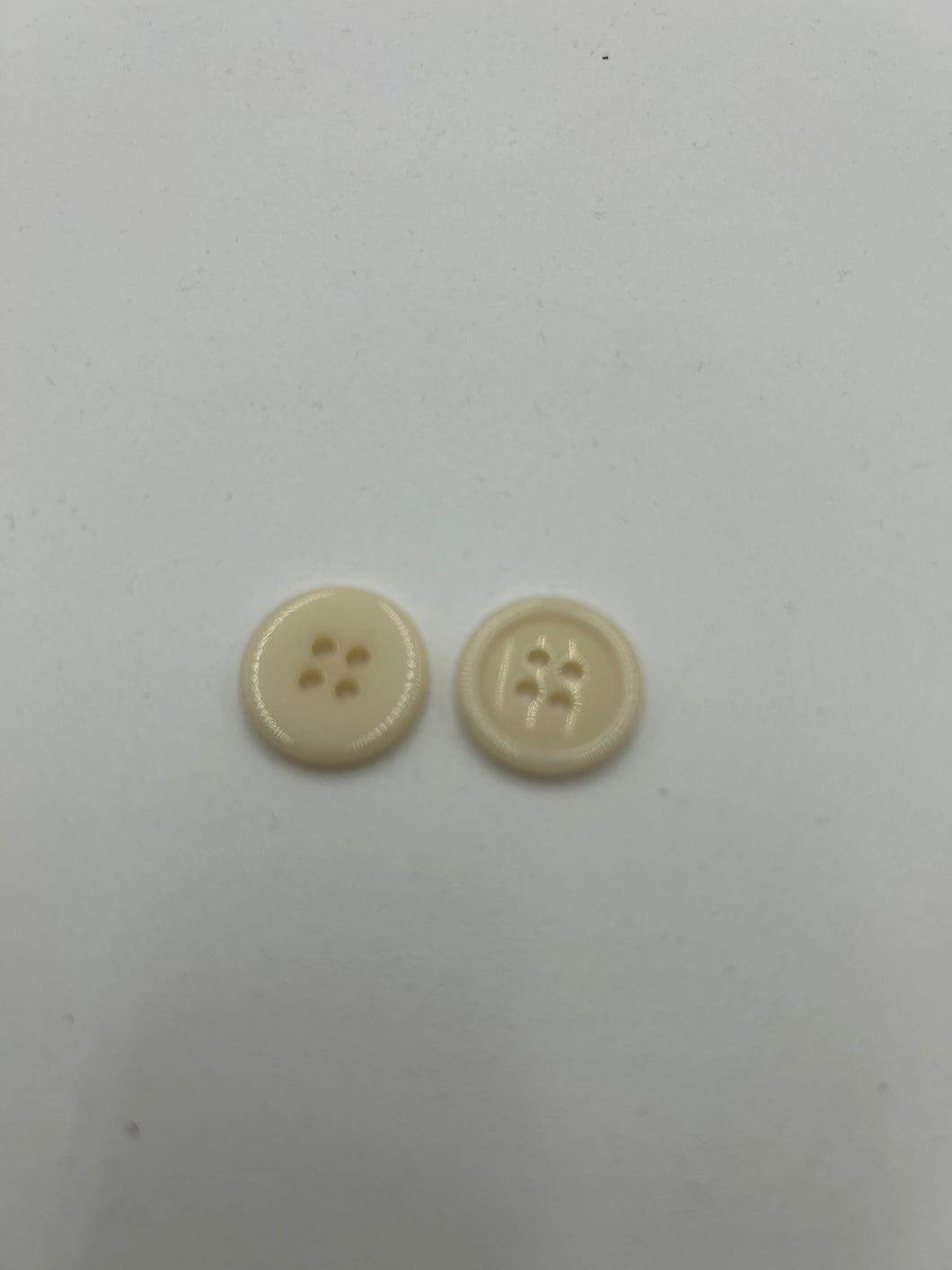 Buttons, Plastic, 1.9cm, Beige (NBU0427)