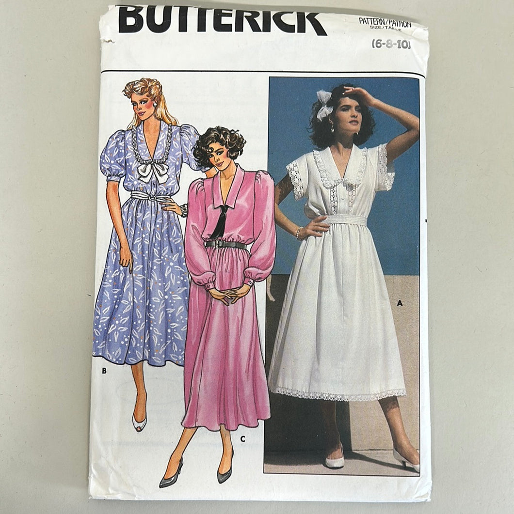 Vintage BUTTERICK Pattern, Misses' Dress (PBT3231)