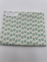 Load image into Gallery viewer, Cotton Fat Quarters, Greens (WQC2504:2511)
