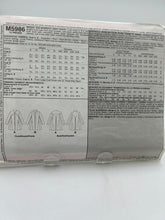 Load image into Gallery viewer, MCCALL&#39;S  Pattern, Misses&#39; Coat (PMC5986)
