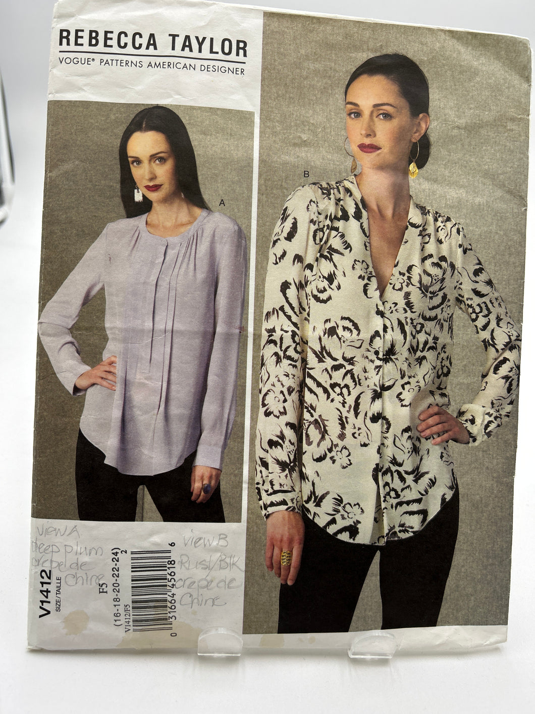 VOGUE Pattern, Misses' Top (PVO1412)