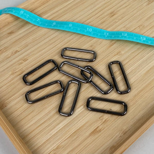40mm Rectangular Rings (x8) - Dark Steel (NXX1548)