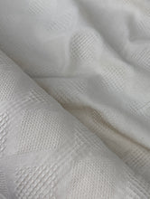 Load image into Gallery viewer, Cotton Diamond Waffle, Natural (HDH0618)
