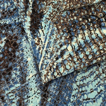 Load image into Gallery viewer, Blouse Weight, Animal Print Waves (WDW2981)

