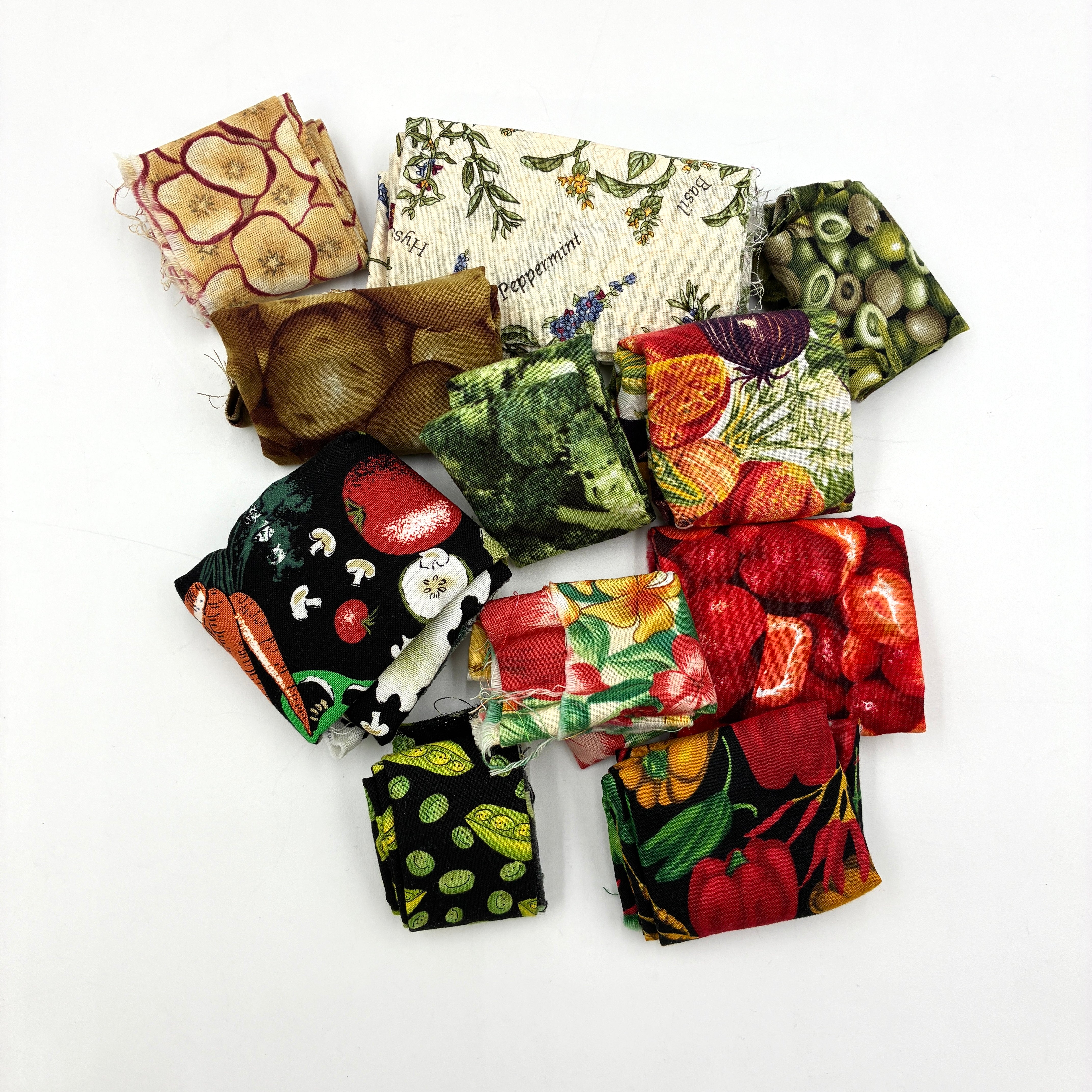 Quilting Cotton Scrap Bag - Eat Your Fruits & Veggies (WQC3173)
