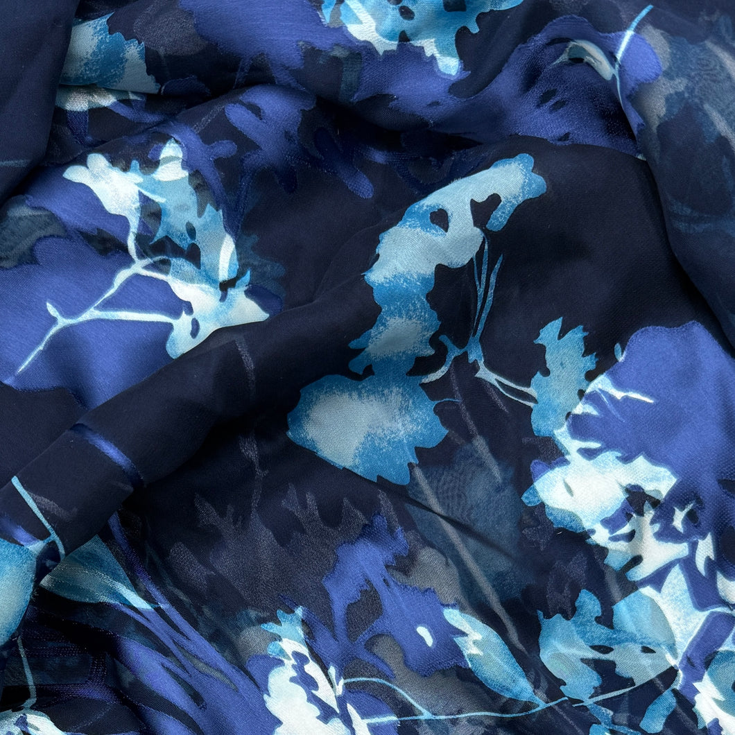 Blouse Weight, Berry Branches (WDW2968)