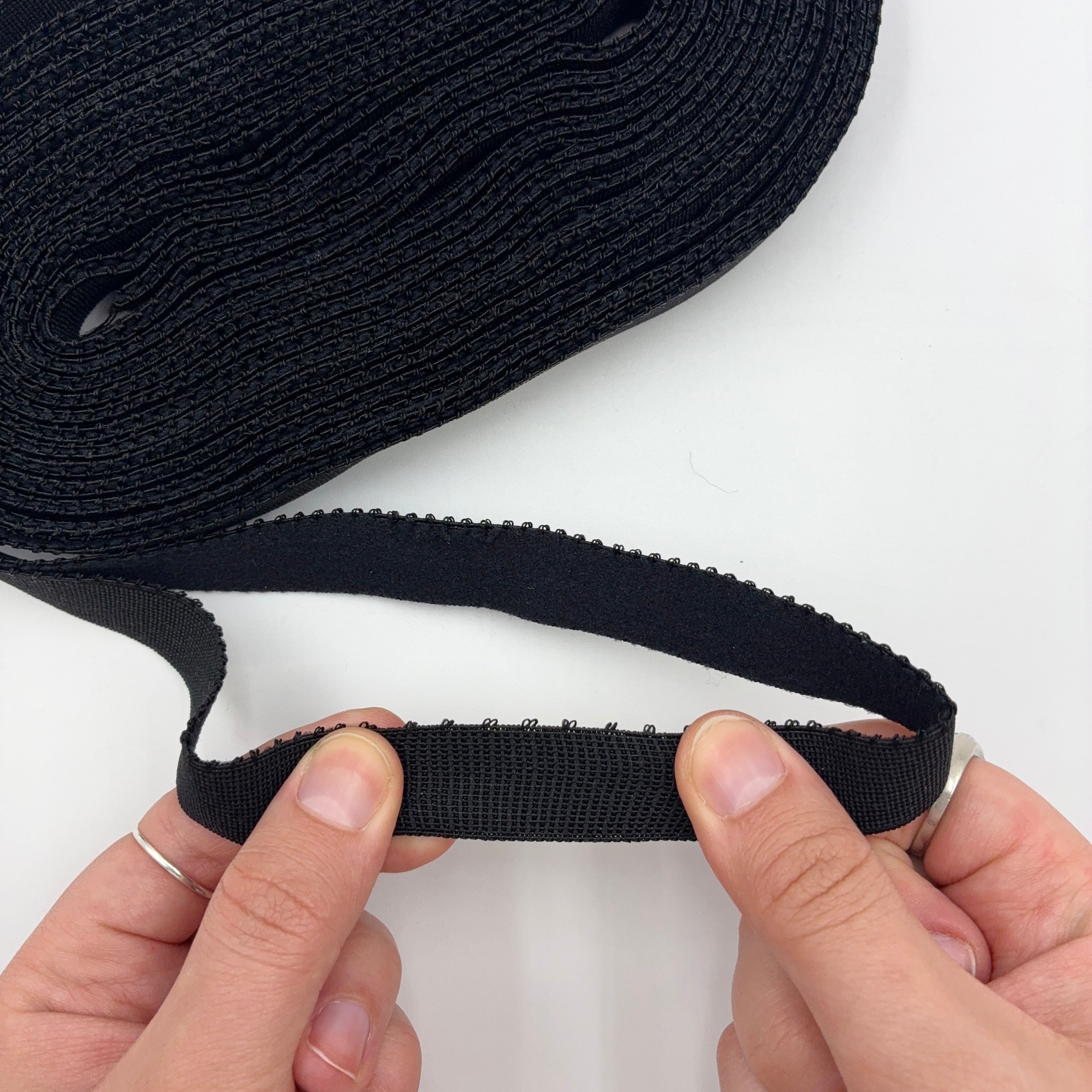 23mm Plush Back Bra Elastic - Black, 10m (NEL0206)