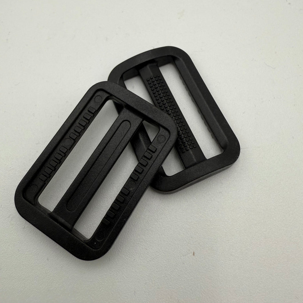 Sliders (2), Black (NXX1386)