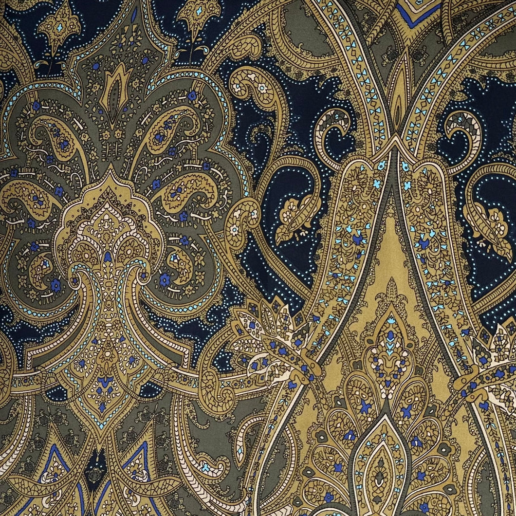 Blouse Weight, Olive Jacobean Paisley (WDW3039)