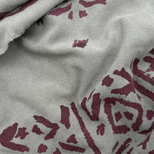 Load image into Gallery viewer, Silk Dress Weight - Burgundy on Grey (WDW3083)
