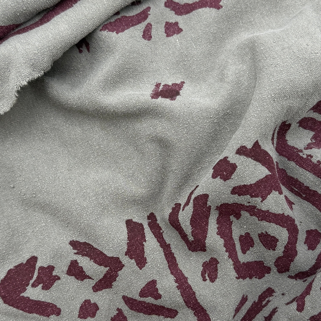 Silk Dress Weight - Burgundy on Grey (WDW3083)