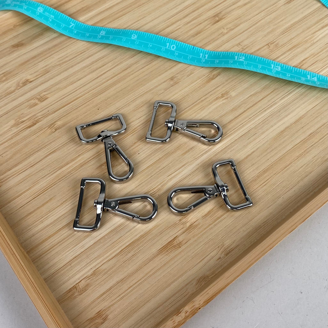 30mm Swivel Hooks (4x)  - Silver Tone (NXX1534)