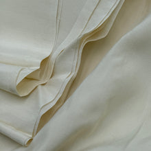 Load image into Gallery viewer, Silk Blouse Weight, Cream (WDW2368)
