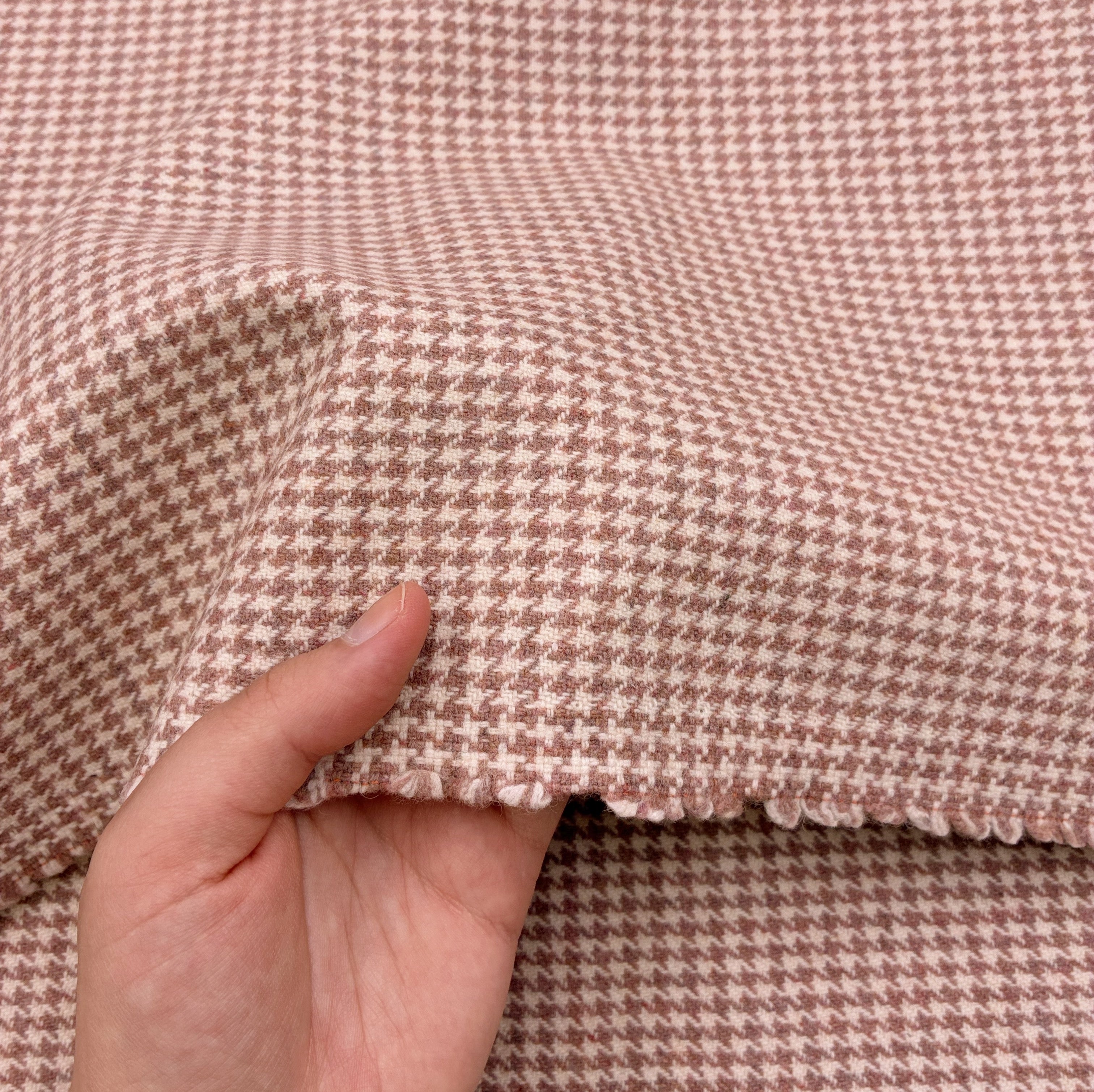 Home Decor - Dusky Rose Houndstooth (HDH0822)