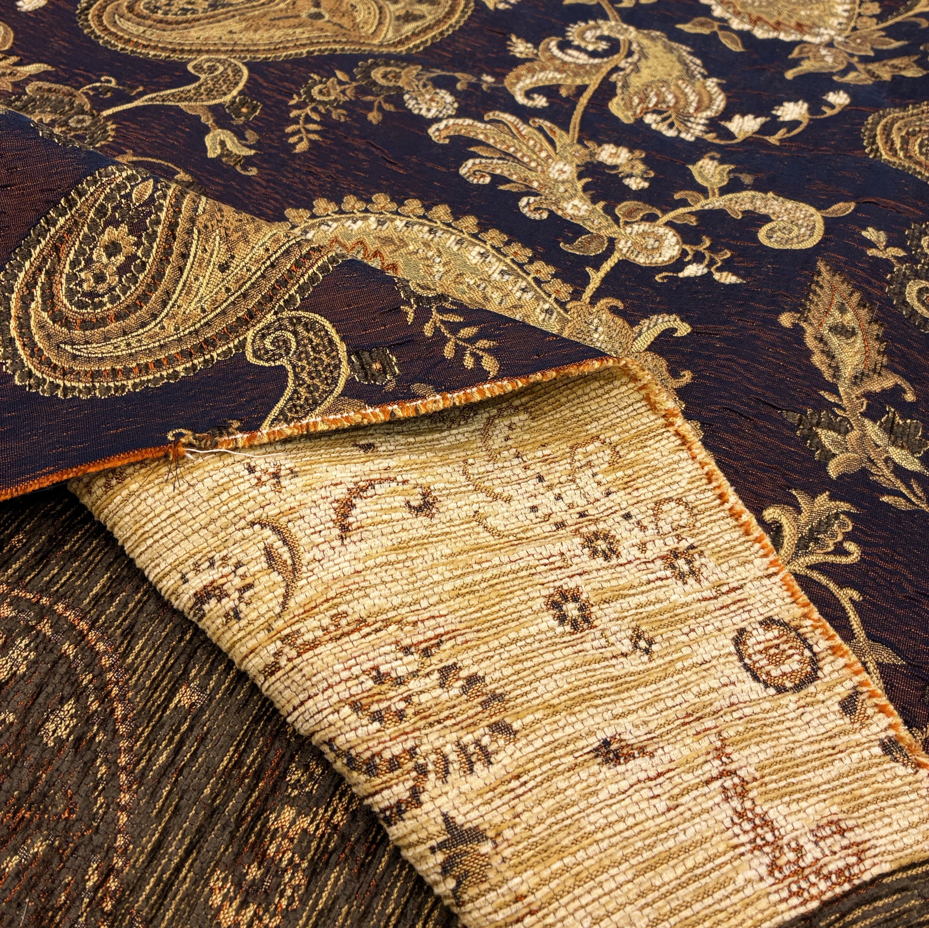 Home Decor - Paisley Shimmer (HDH0824)