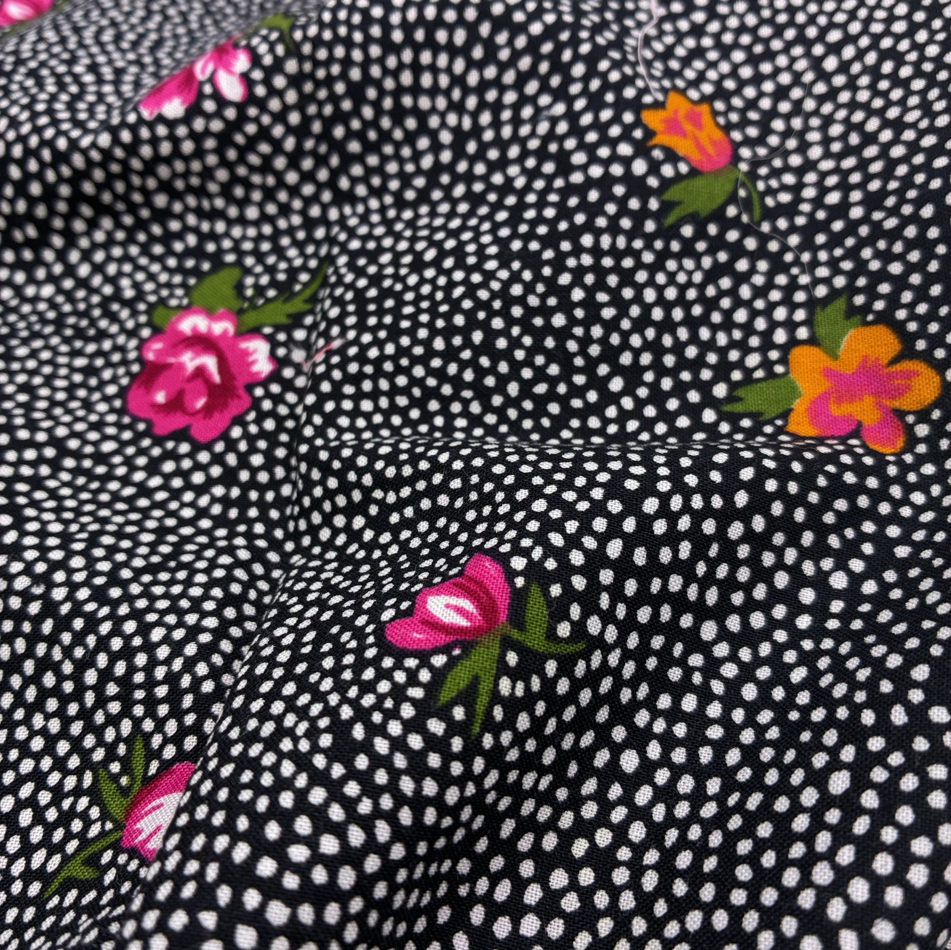 Quilting Cotton - Floral on Black (WQC3141)