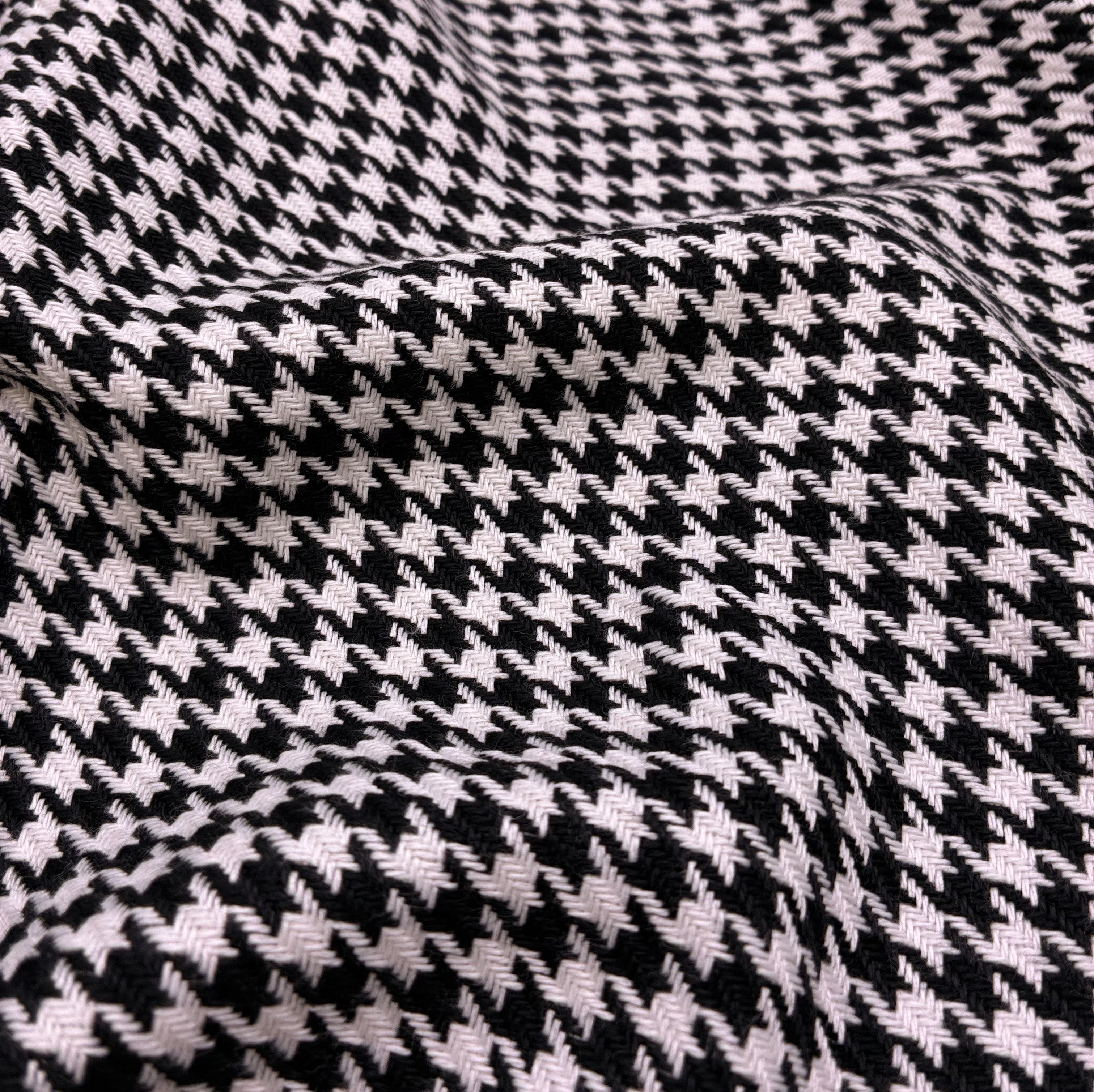 Houndstooth Wool Suiting - Black & White (WSW0743)
