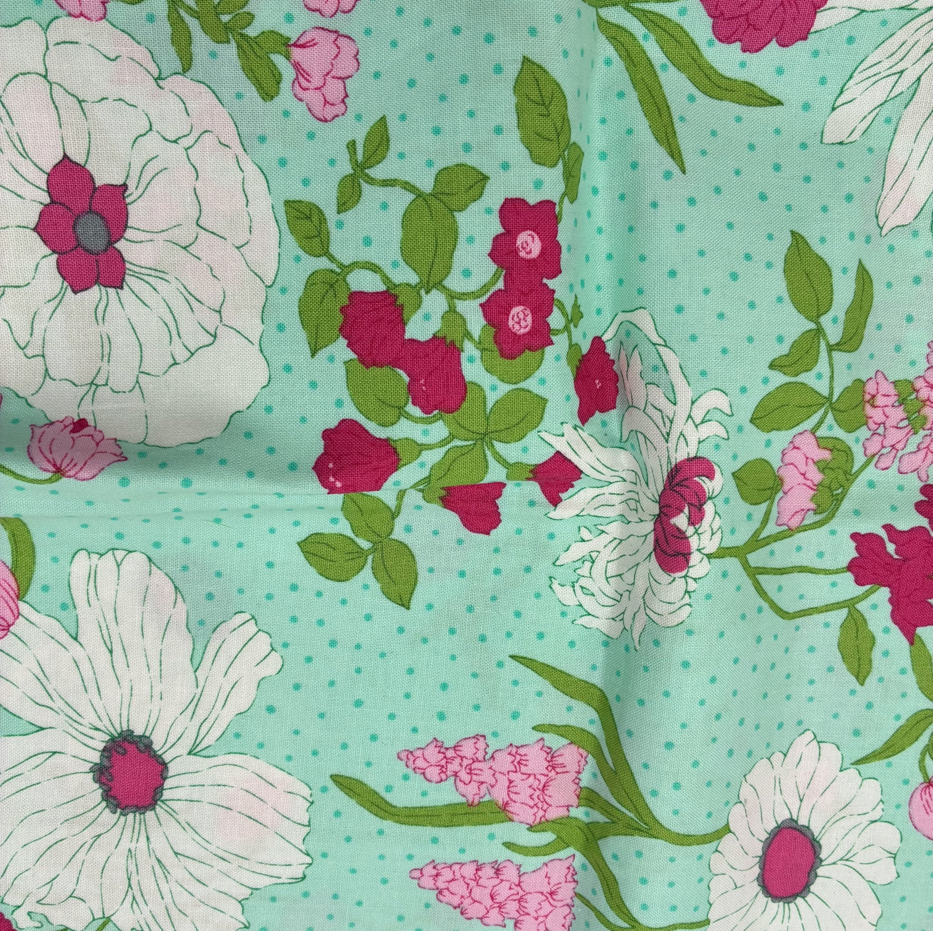 Quilting Cotton - Dots and Blooms (WQC2967)