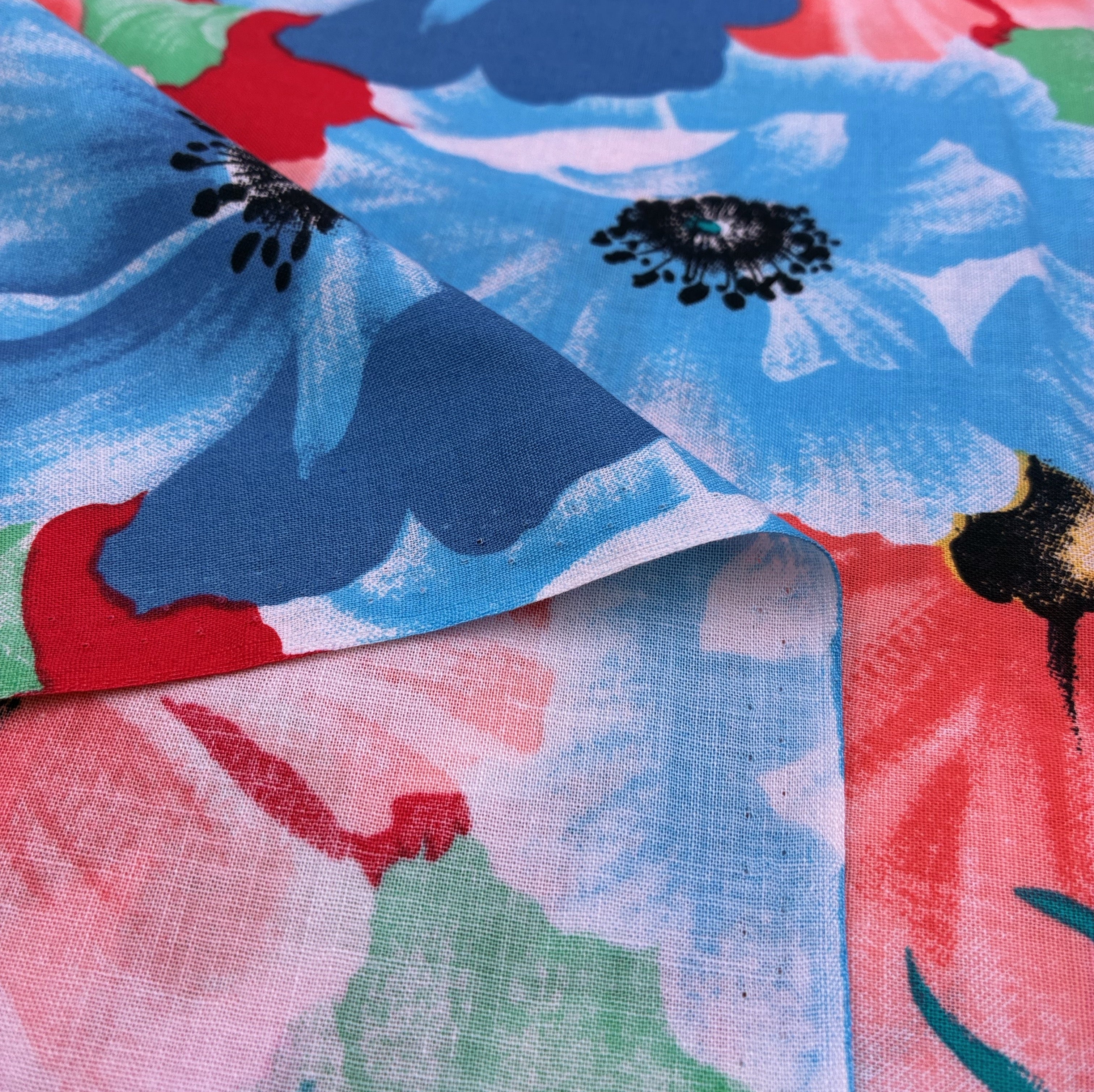 Cotton Shirting - Fire & Frost Floral (WDW3631)