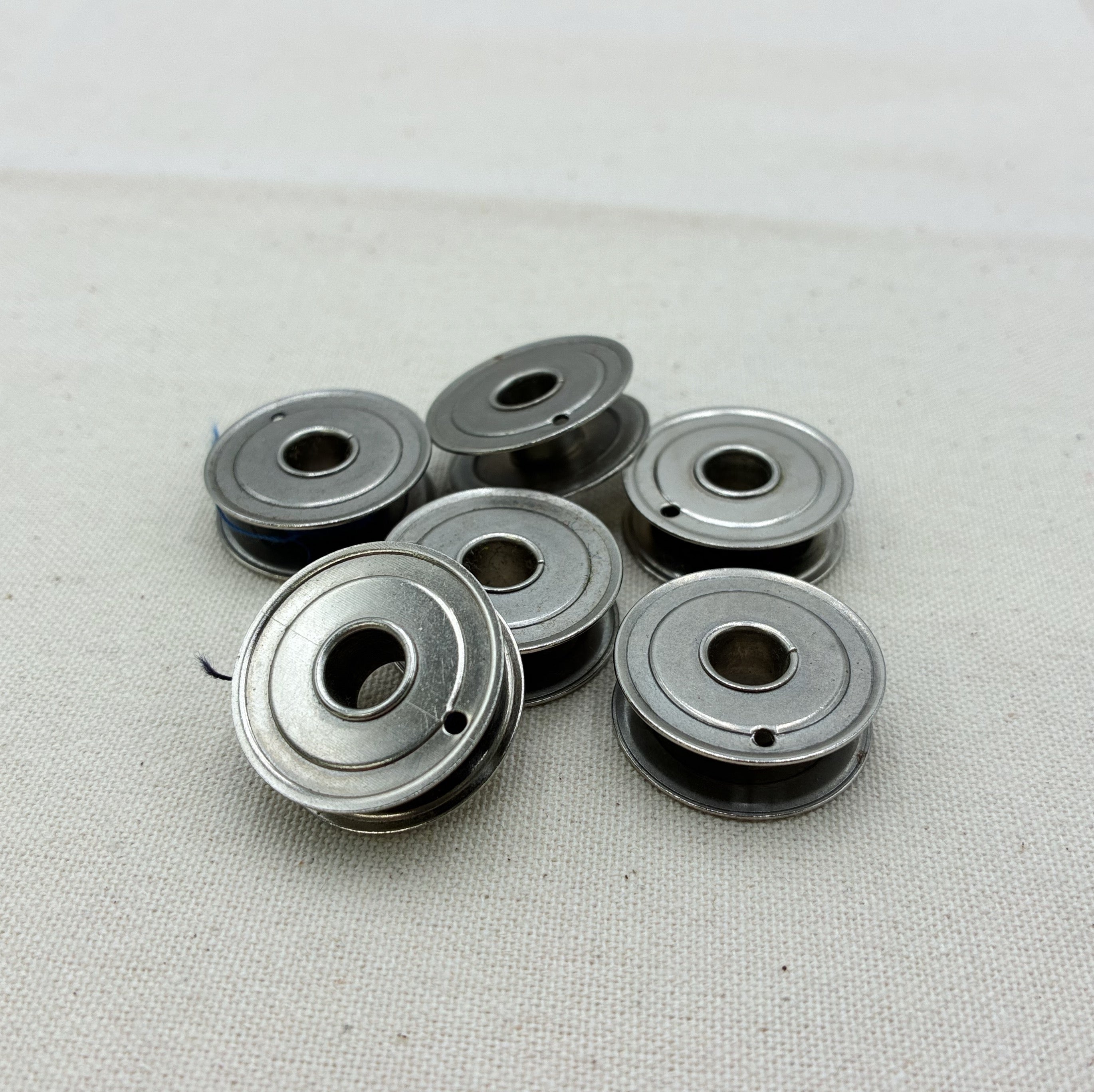 Bobbins #744 - Vintage White or Kenmore Rotary Models (NXX1773)