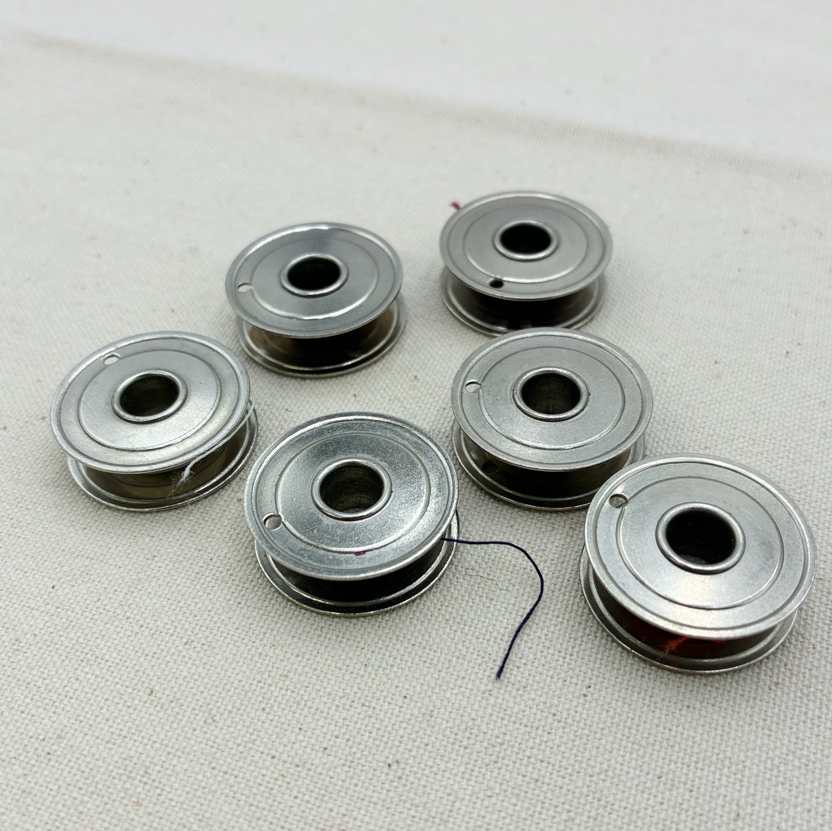 Bobbins #744 - Vintage White or Kenmore Rotary Models (NXX1773)