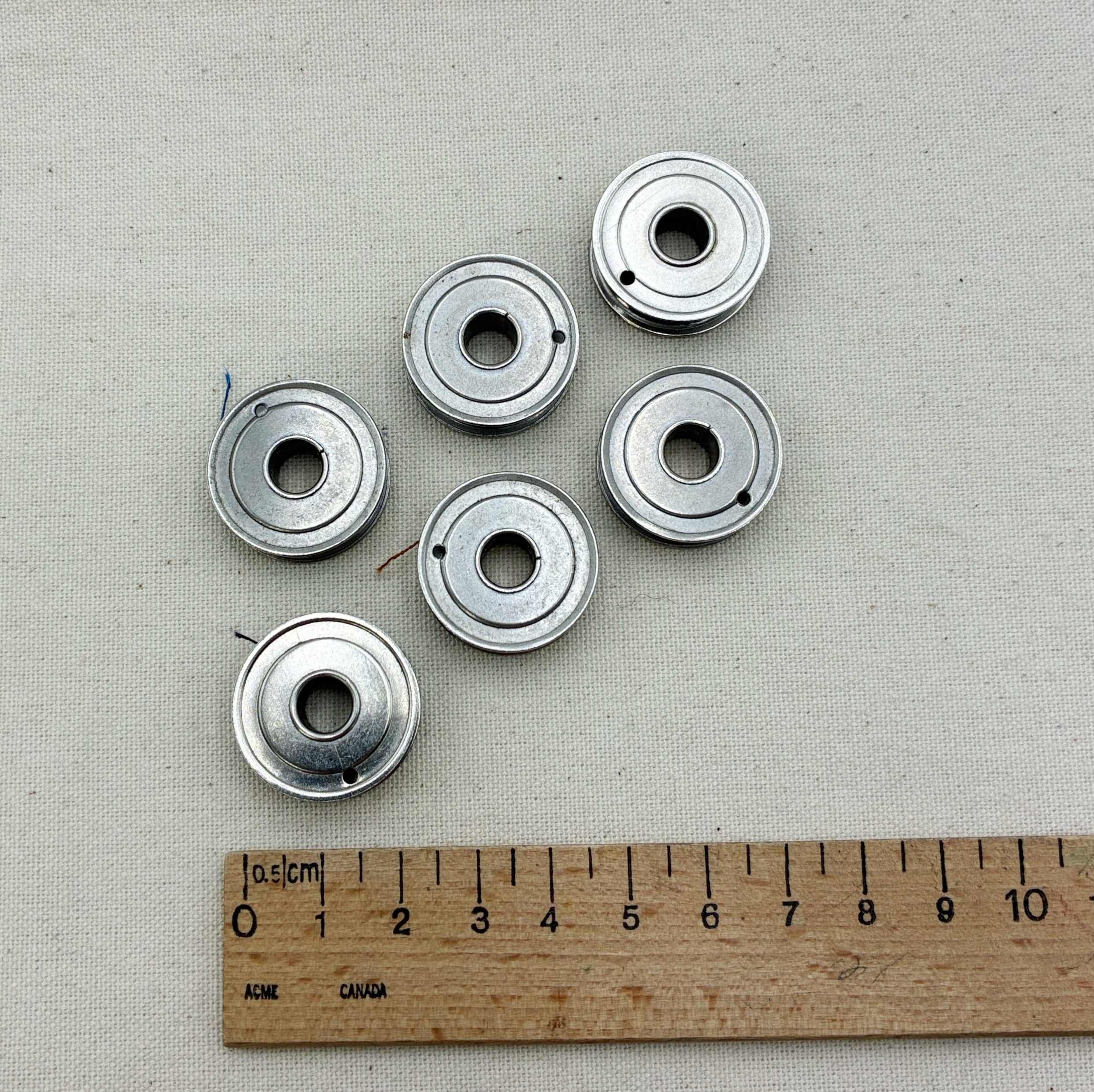 Bobbins #744 - Vintage White or Kenmore Rotary Models (NXX1773)