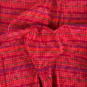 Blouse Weight, Raspberry Houndstooth (WDW3043)