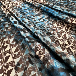 Blouse Weight, Geometric Animal (WDW3066)