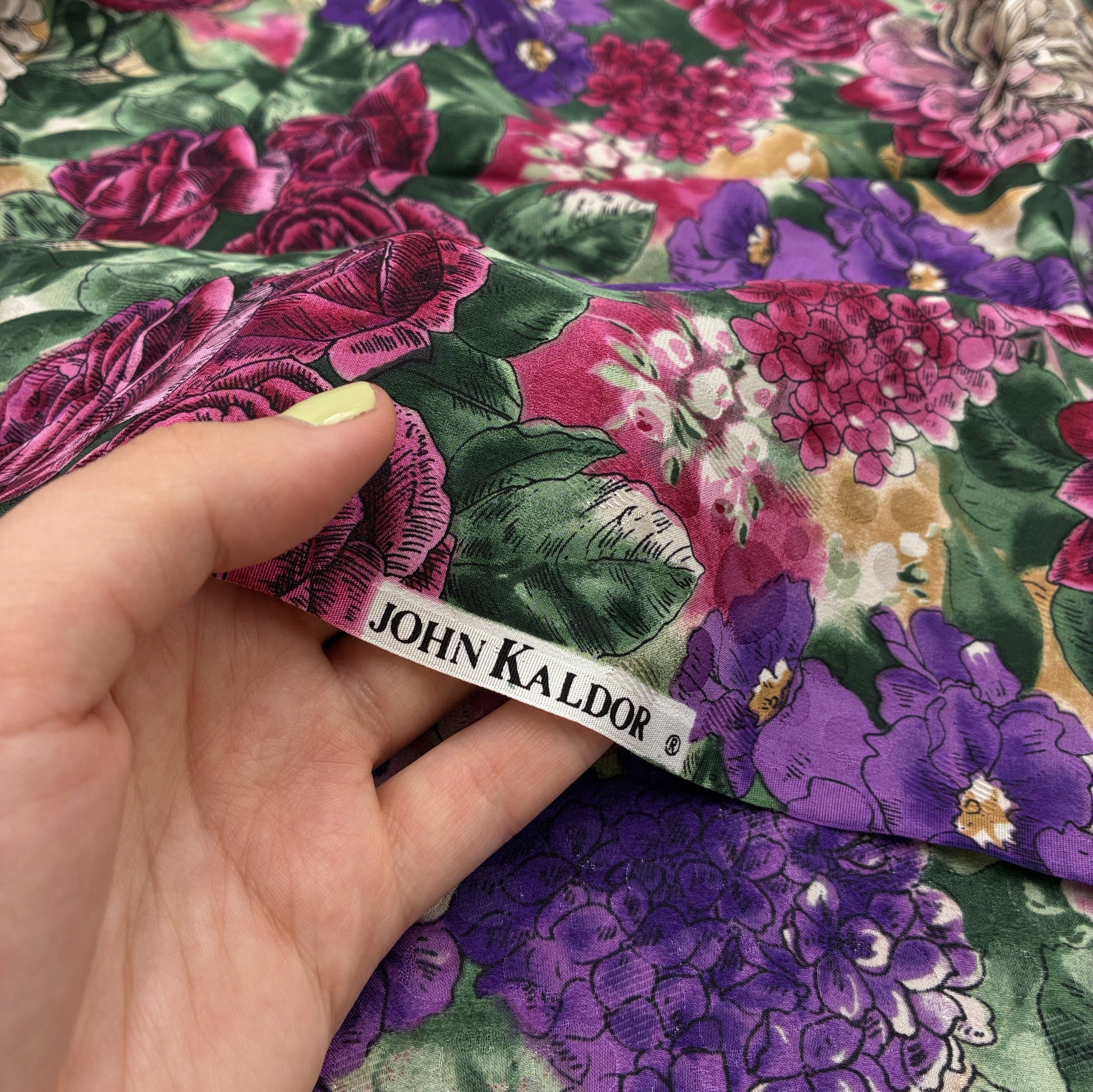 Silk Blouse Weight - Floral Dreams (WDW3510)