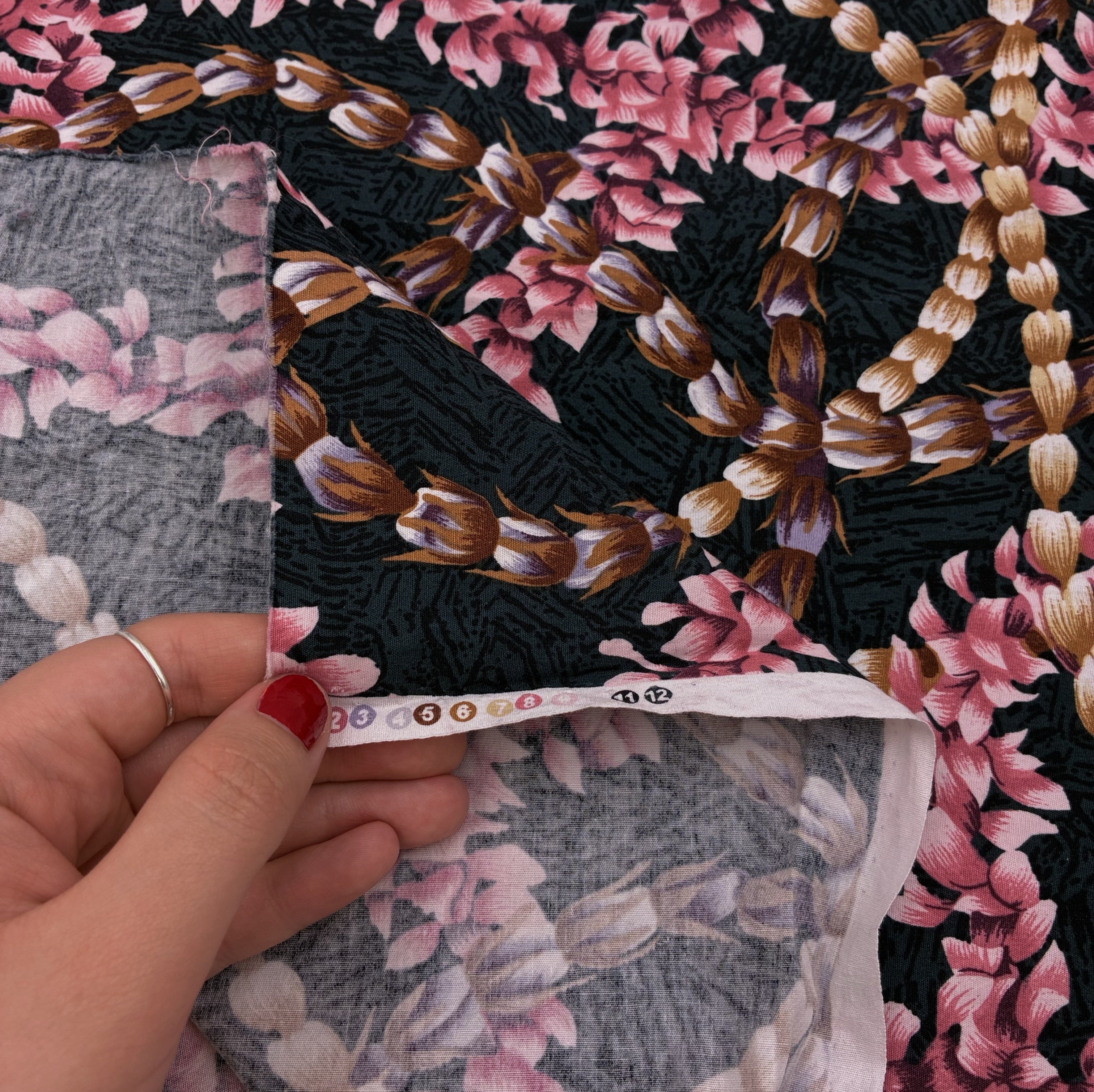 Woven Cotton Blouse Weight - Lei'd Back (WDW3551)