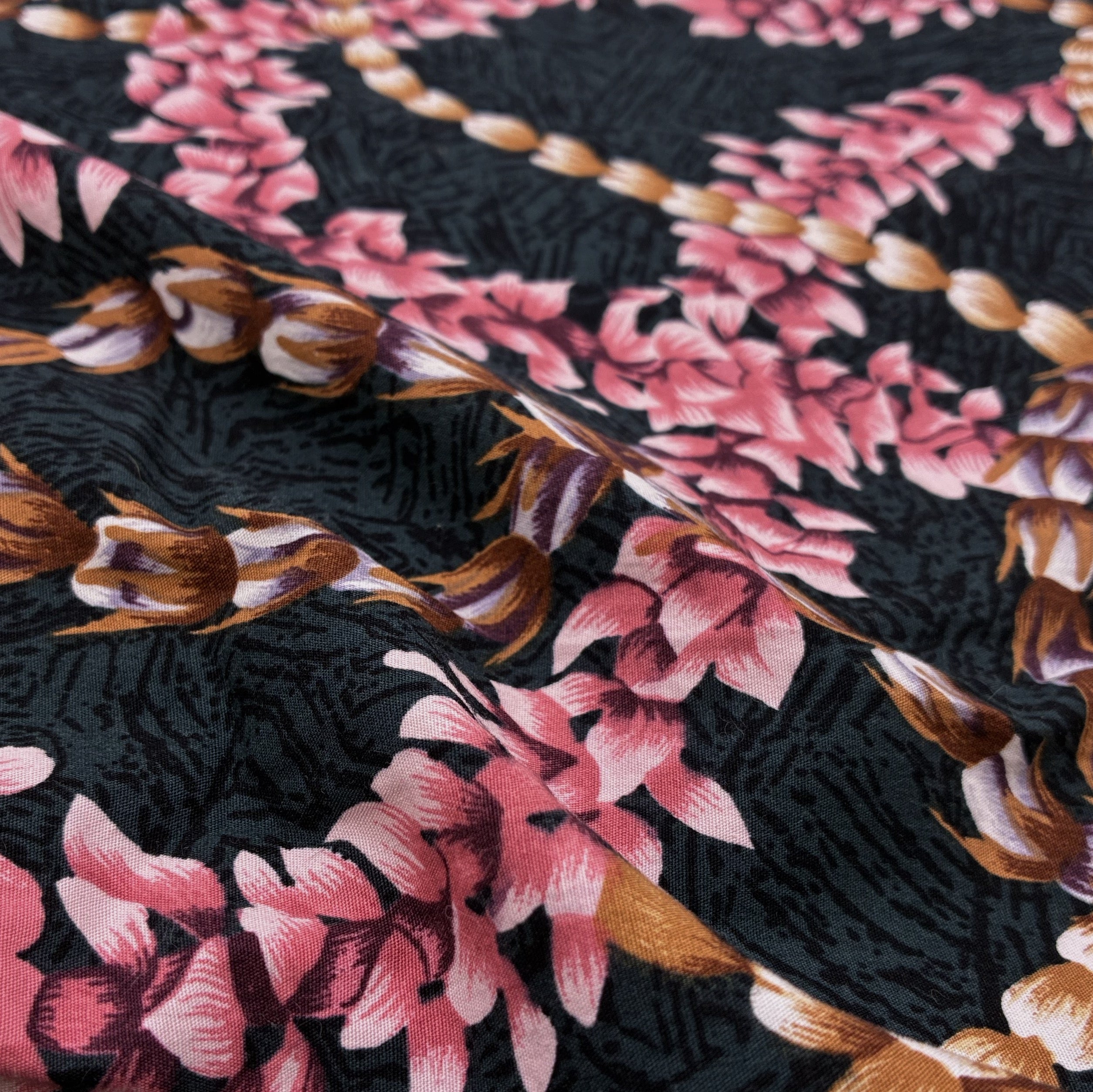 Woven Cotton Blouse Weight - Lei'd Back (WDW3551)