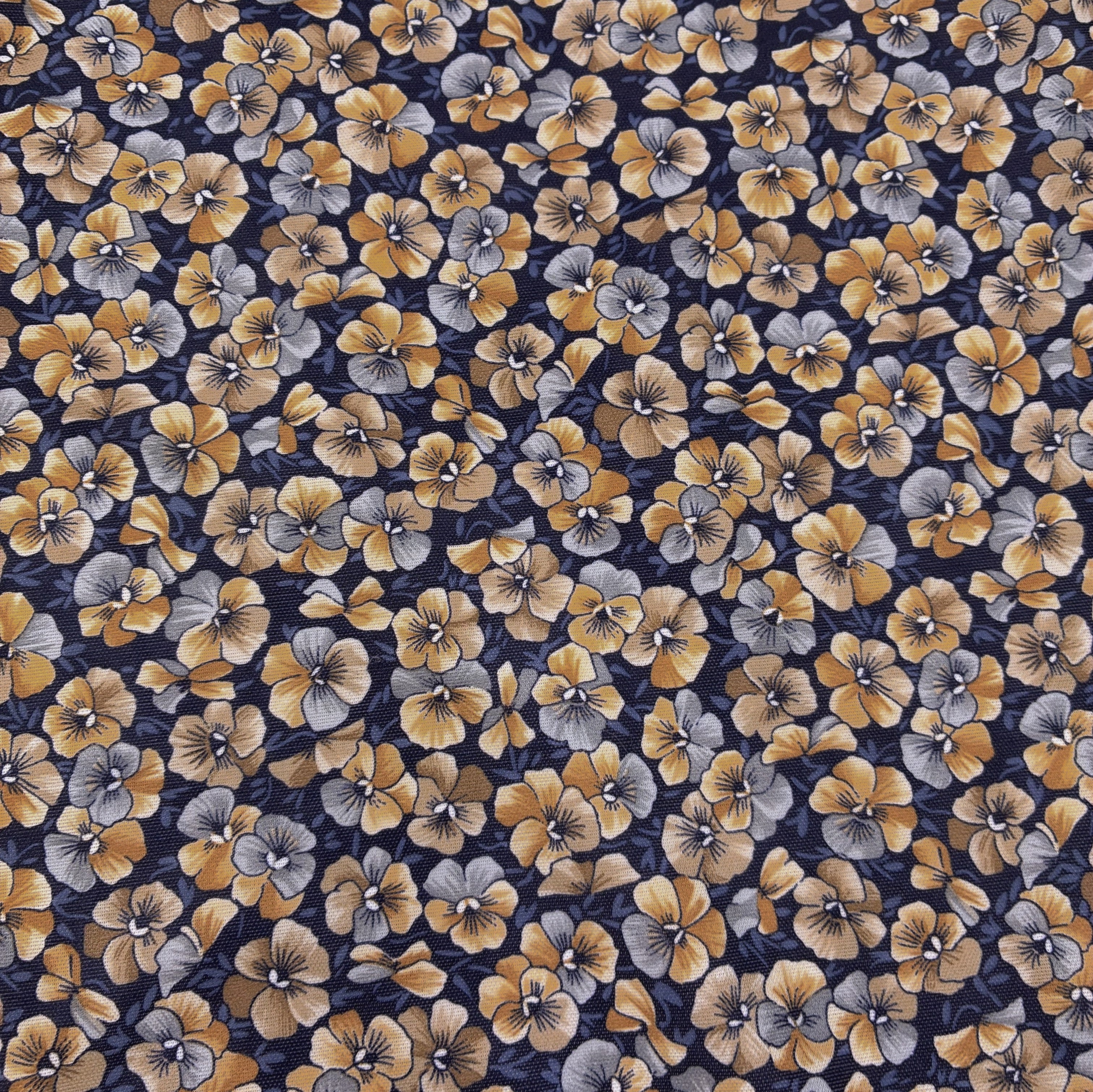 Blouse Weight - Field of Violets (WDW3556)