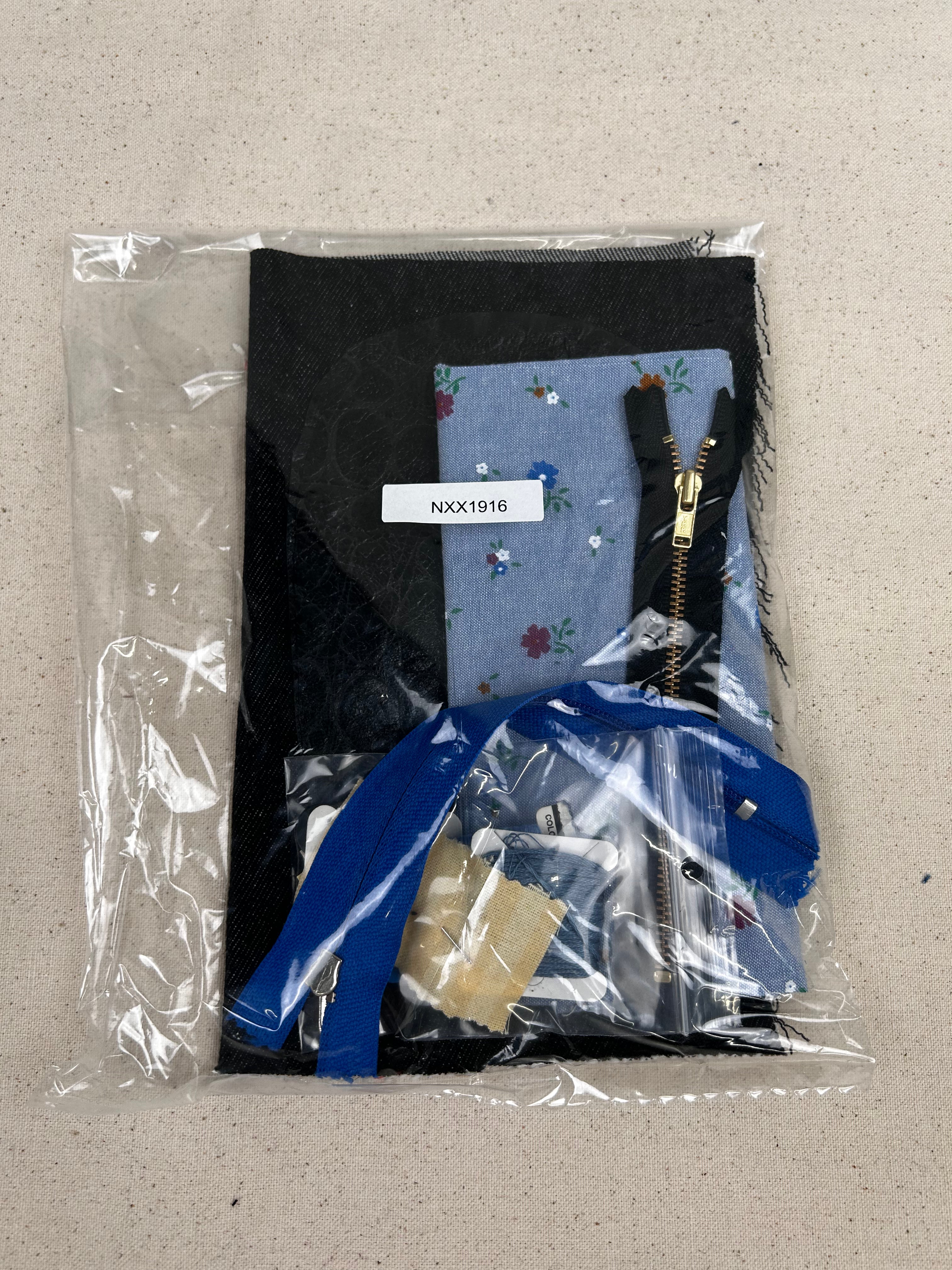 Mending Kit - Buttons, Patches, Zippers, and More (NXX1916)