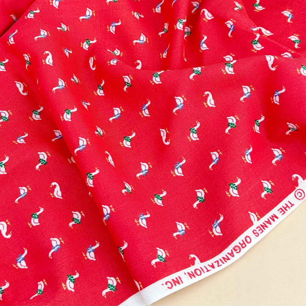 Dress/Shirt Weight, White Geese on Red (WDW1321:1322)(HDH)