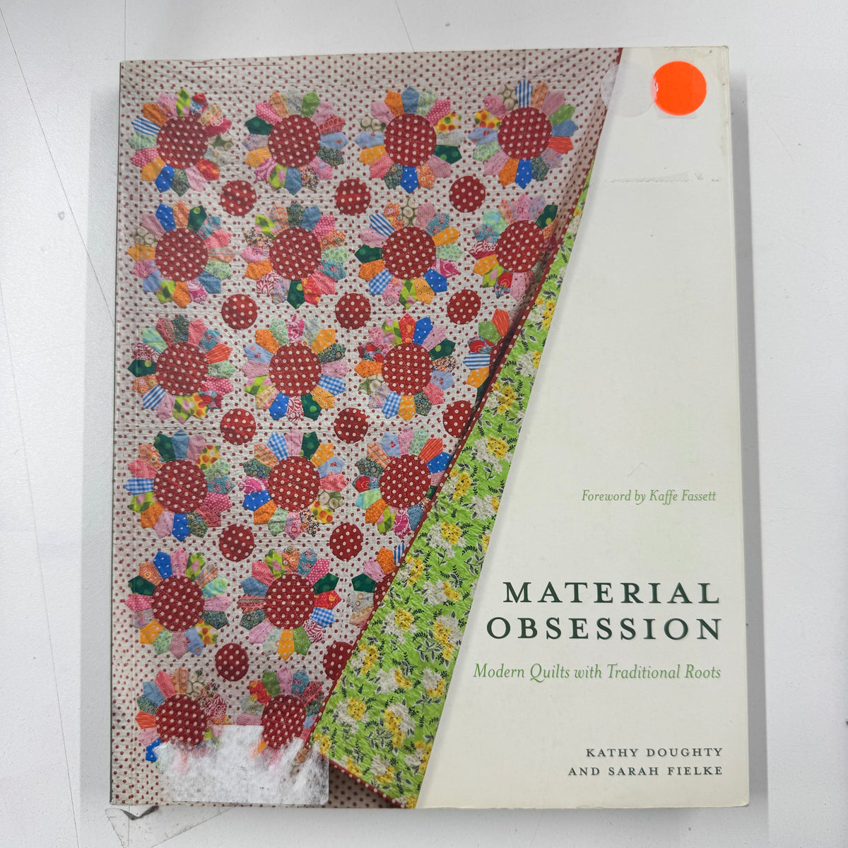 Sewing Book - Material Obsession (NBK0362)
