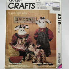 Load image into Gallery viewer, MCCALL&#39;S Pattern, Cow Doll Package (PMC6319)
