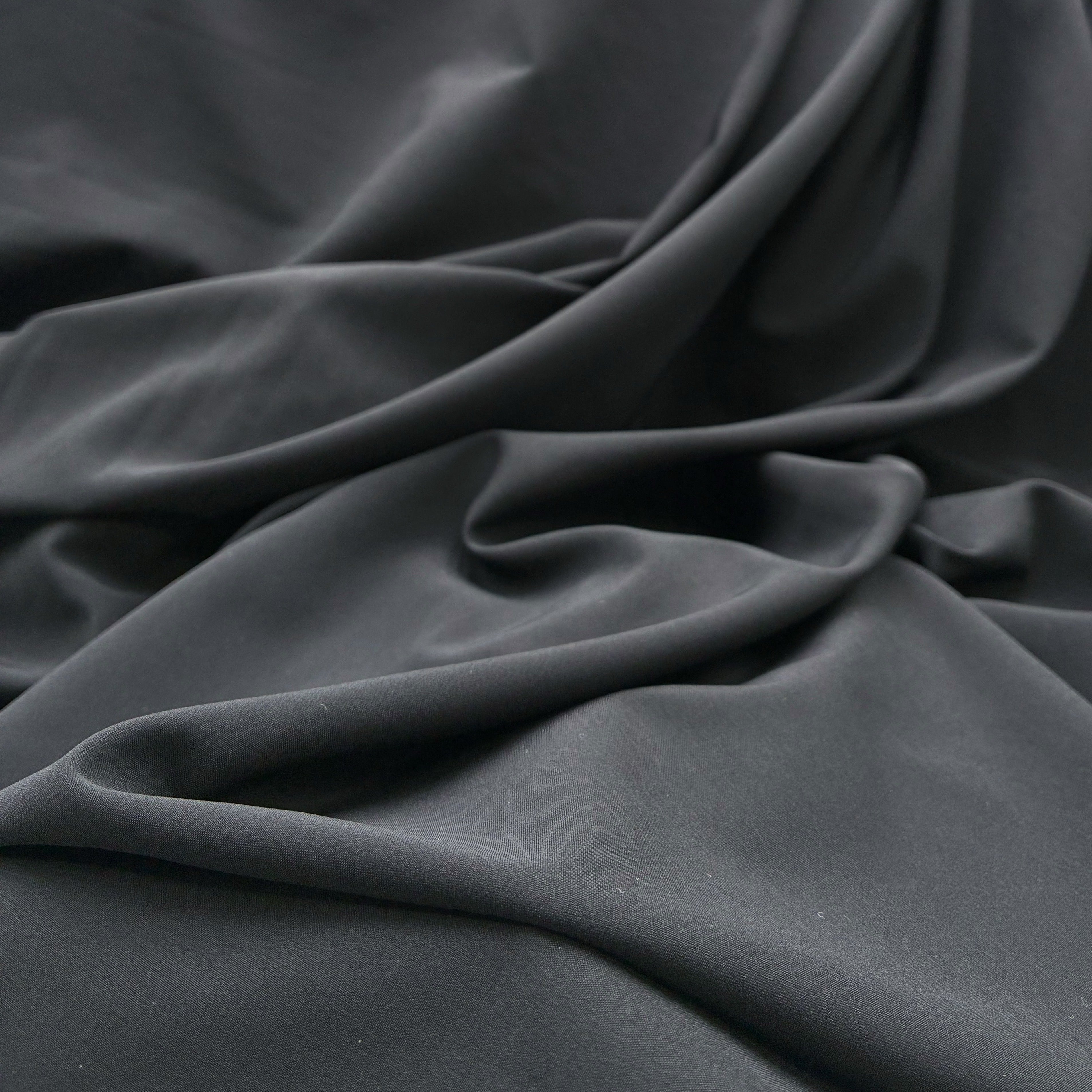 Lightweight Recycled Outerwear - Black (SOW0186:88)