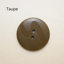 Load image into Gallery viewer, 27mm Etched Buttons, Plastic (NBU0003,7:9,13,17,22,57)
