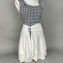 Load image into Gallery viewer, Half Circle Swirl Skirt Pattern, POSF2020
