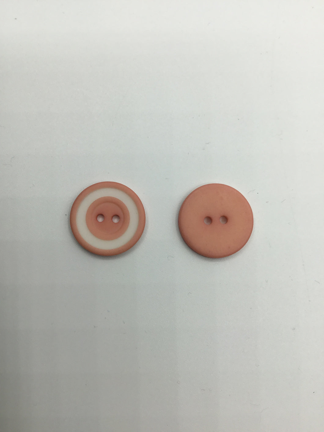 Buttons, Plastic, 1.9cm, Peach and White (NBU0429)