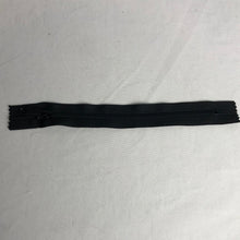 Load image into Gallery viewer, Closed Nylon Zipper, Black (NZP0062)
