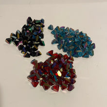 Load image into Gallery viewer, Vitrail Glass Beads, 3 colours (NBD0503:505)
