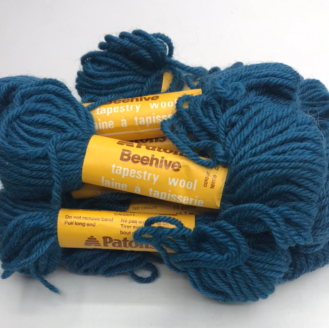 Wool Yarn, Shades of Blues (NNC0250)