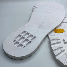 Load image into Gallery viewer, Boot Soles, Size 11.5 - White (NXX0879)
